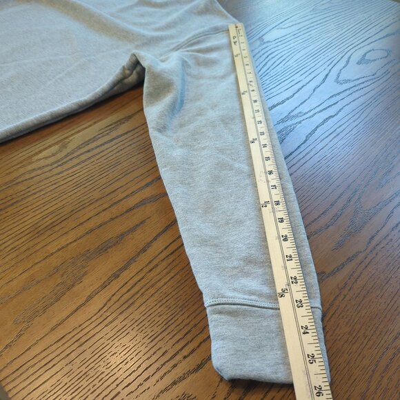 Adidas Texas A&M Hoops gray burgundy Sweatshirt size L Long sleeves - Picture 14 of 16